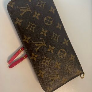 Louis Vuitton Limited Edition Portefeuille Insolite Wallet - Beautiful Fuchsia